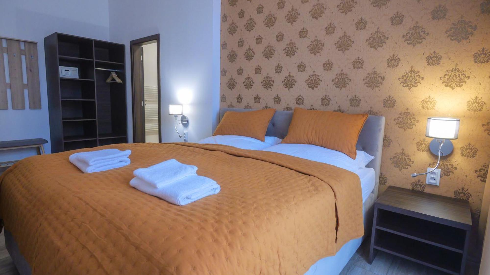Premium City Centre Bedrooms Prešov Екстериор снимка