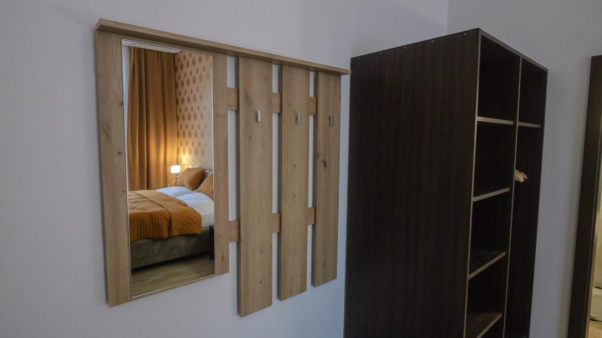 Premium City Centre Bedrooms Prešov Екстериор снимка