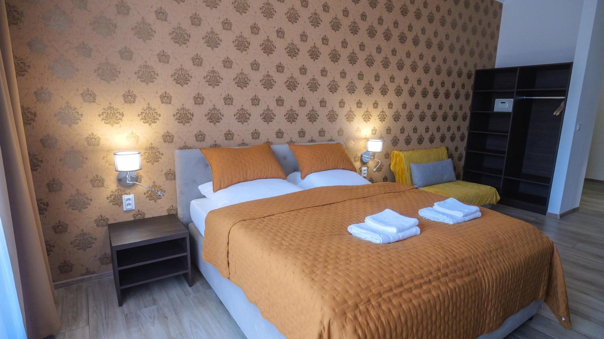 Premium City Centre Bedrooms Prešov Екстериор снимка